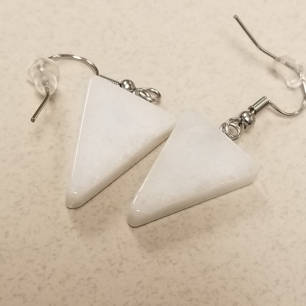 Handmade white triangle natural stone hanging earrings
